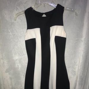 Dress form fitting backless